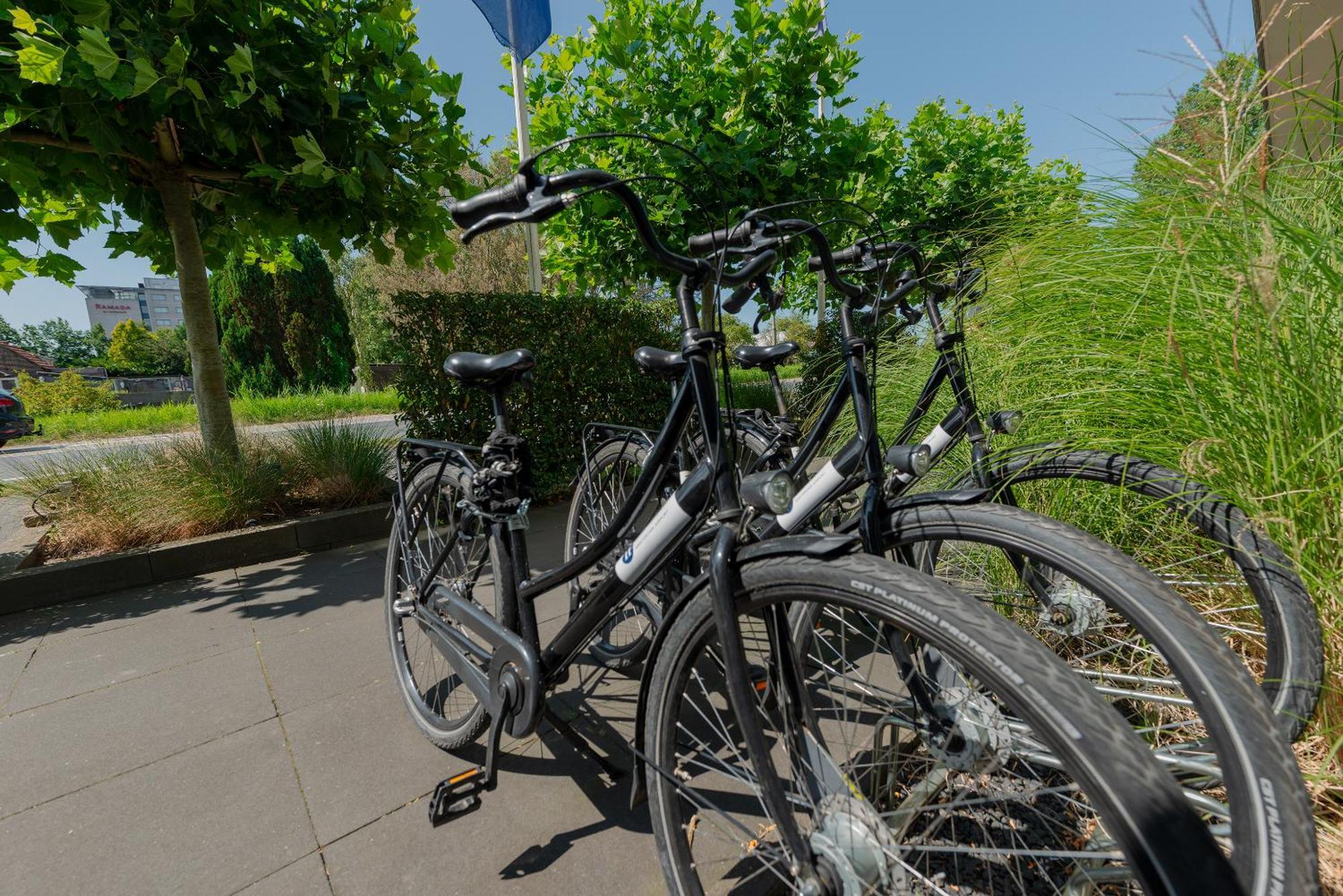 Boutique Hotel Herbergh Amsterdam Airport Free Parking Badhoevedorp Eksteriør bilde