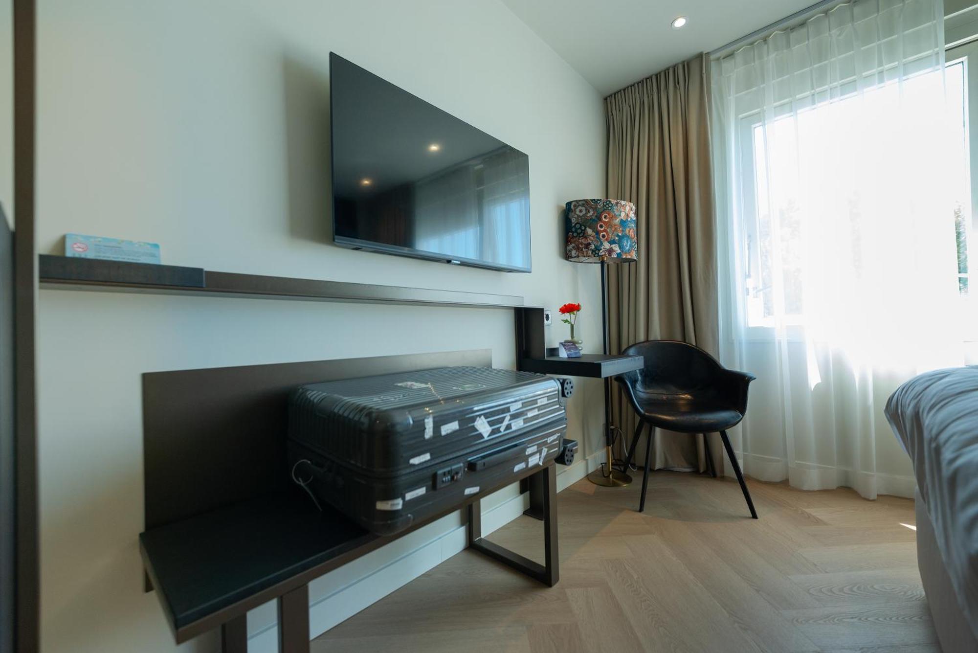 Boutique Hotel Herbergh Amsterdam Airport Free Parking Badhoevedorp Eksteriør bilde