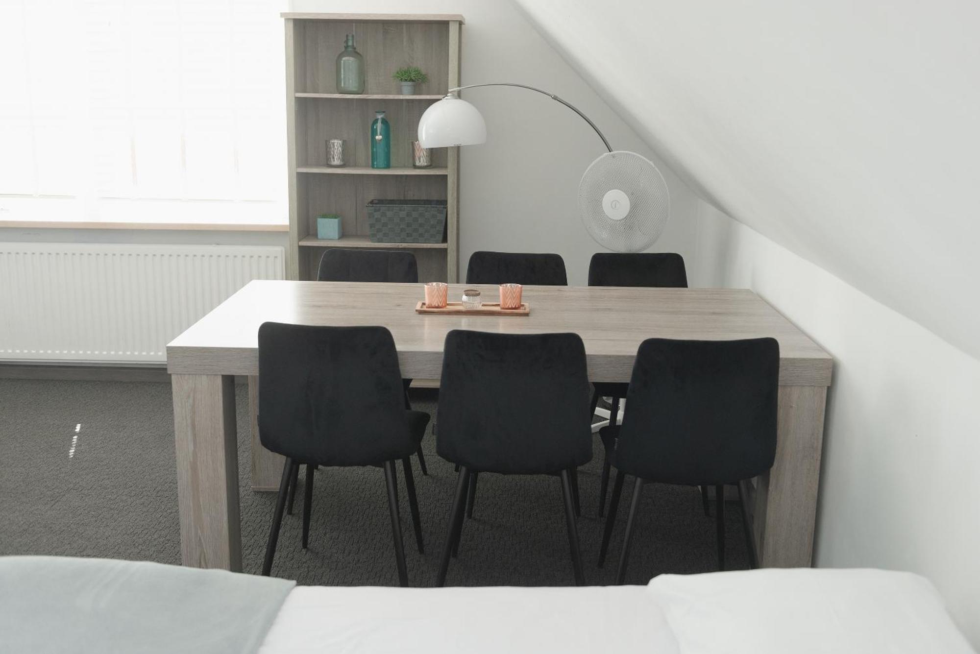 Boutique Hotel Herbergh Amsterdam Airport Free Parking Badhoevedorp Eksteriør bilde
